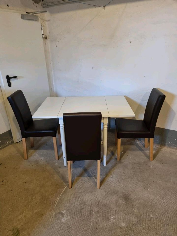 3 x Küchenstühle und Klapptisch  Tisch mit Seitenklappen in Koblenz