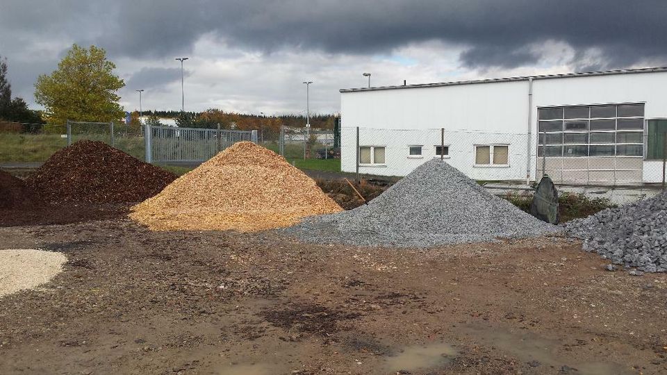 Rindenmulch, Hackschnitzel extra abgesiebt, in Friedewald