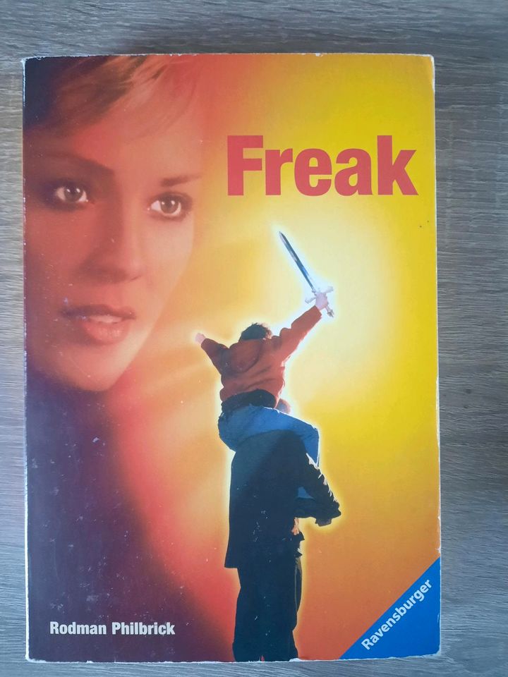 Buch "Freak" in Hessisch Lichtenau