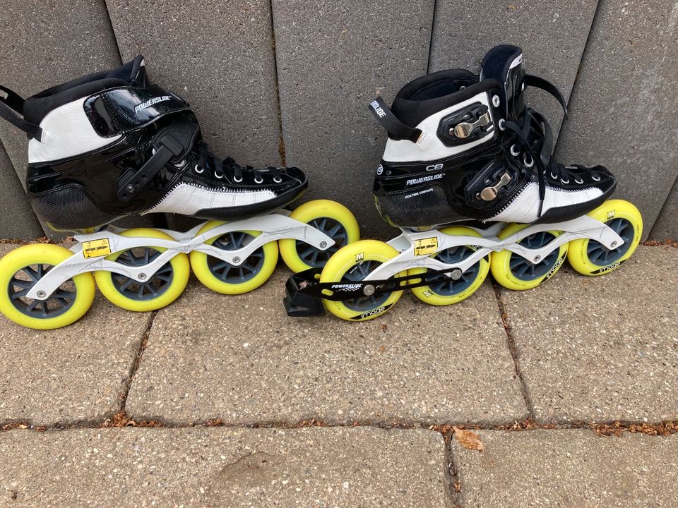 Hochwertige Skates in Illerich