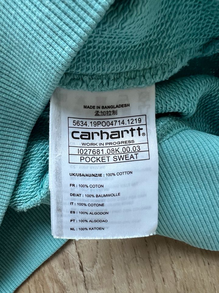 Carhartt WIP Pocket Sweatshirt - Gr. S / hellblau - neuwertig in Bielefeld