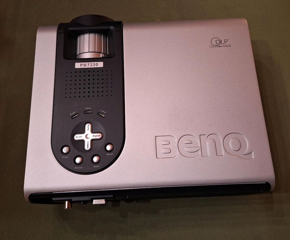 BENQ Digital Projektor/ Beamer Modell PB7230 (1024 x 768 XGA) in Sandhausen