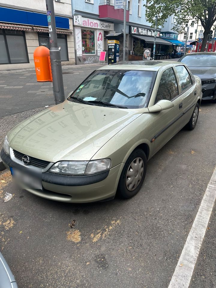 Opel Vectra in Berlin