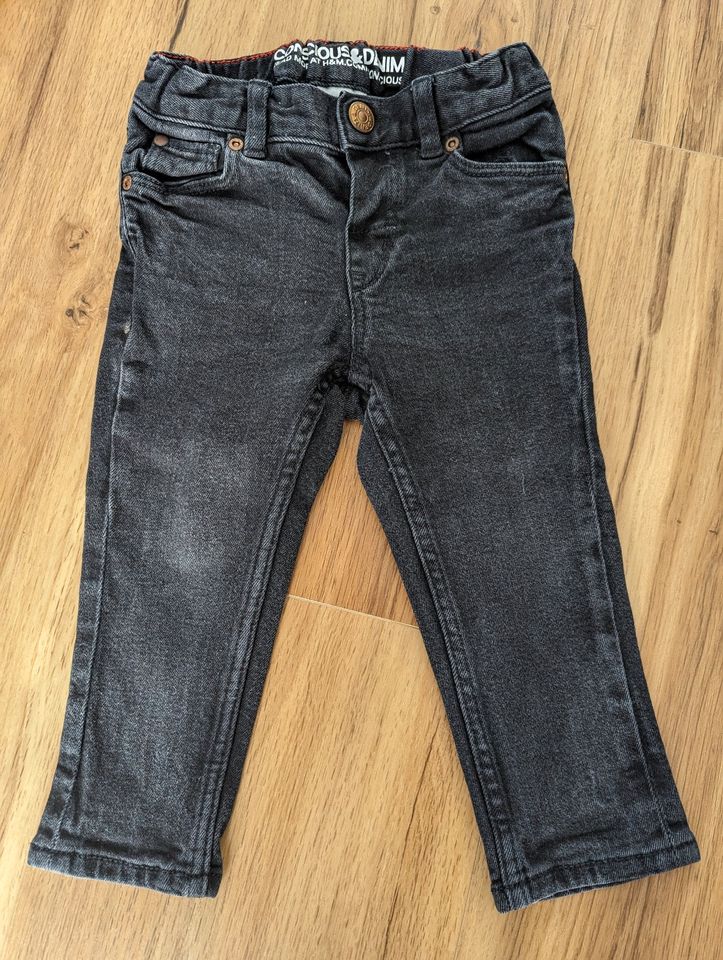 Jeans H&M Größe 80 Slim fit in Schmallenberg