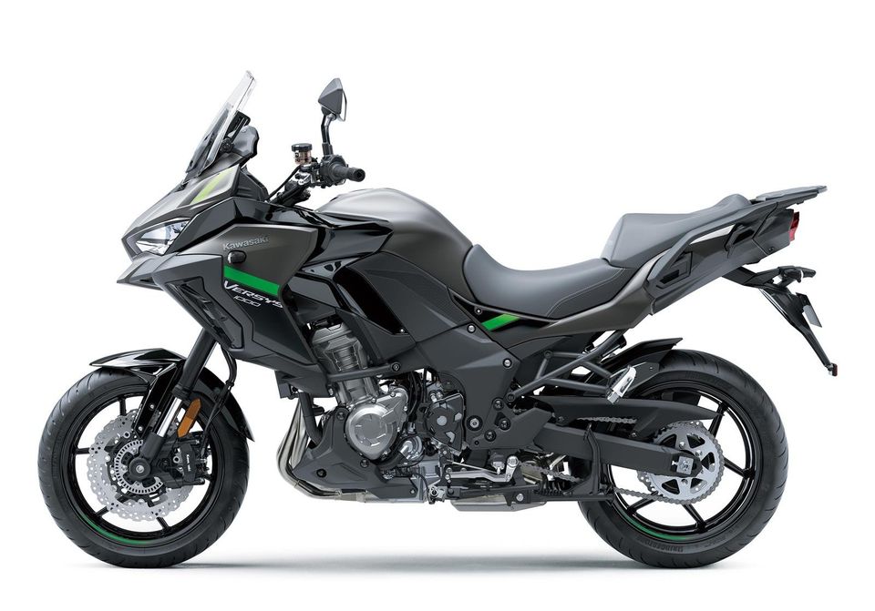 Kawasaki Versys 1000 nur 1450km 4 Jahre Garantie Vertragshändler in Warburg