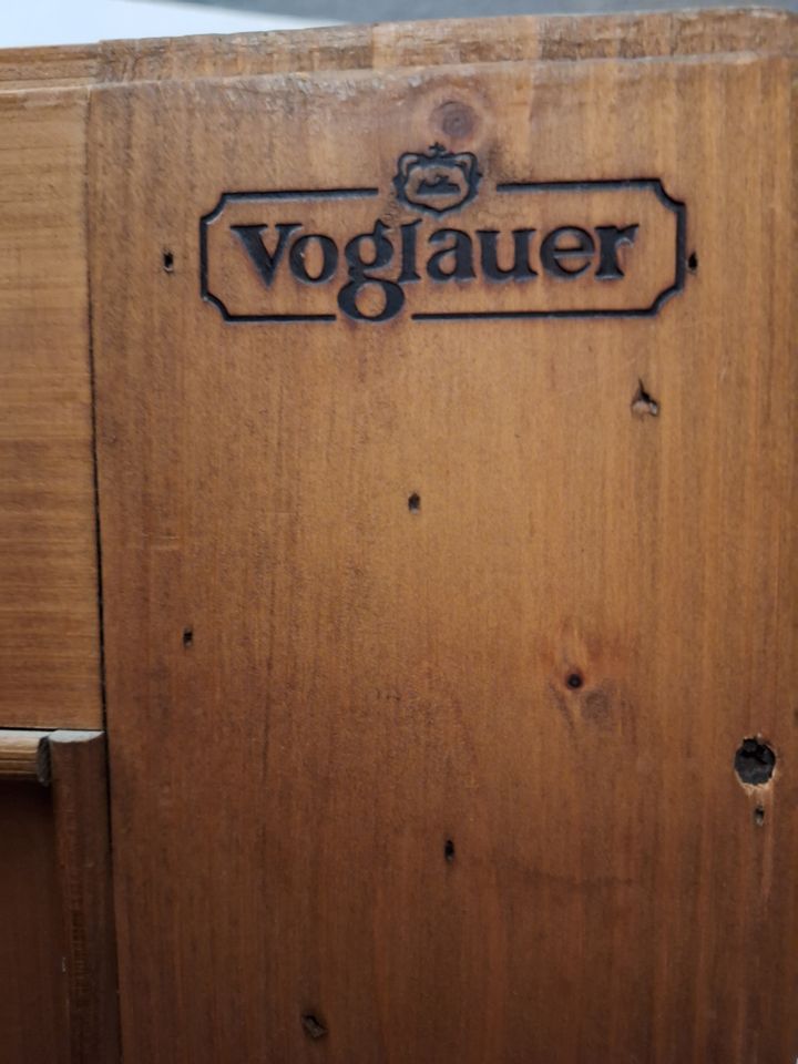 Voglauer Wäscheschrank/Dielenschrank in Dortmund