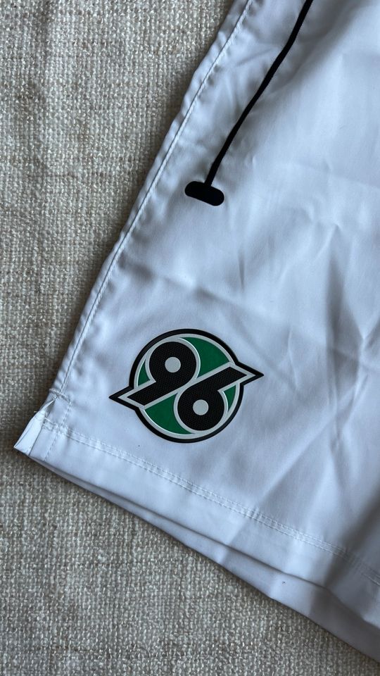 Jako Hannover 96 kinder Sportshorts Tricktoshorts Neu in Berlin