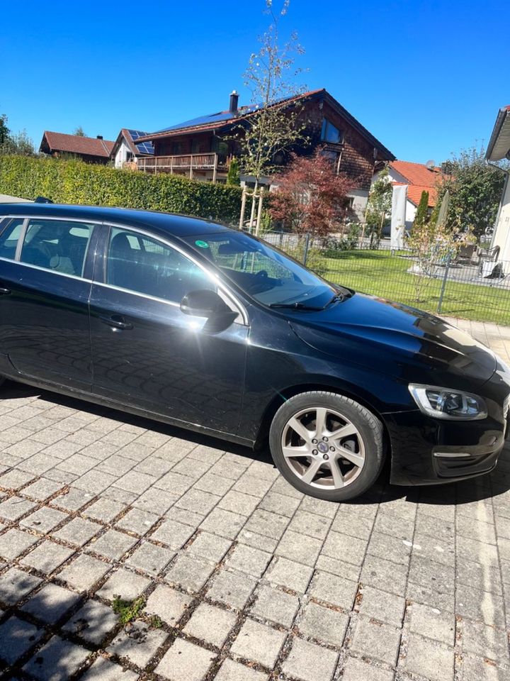 Volvo V60 D4 Geartronic Business Edition Business ... in Brannenburg