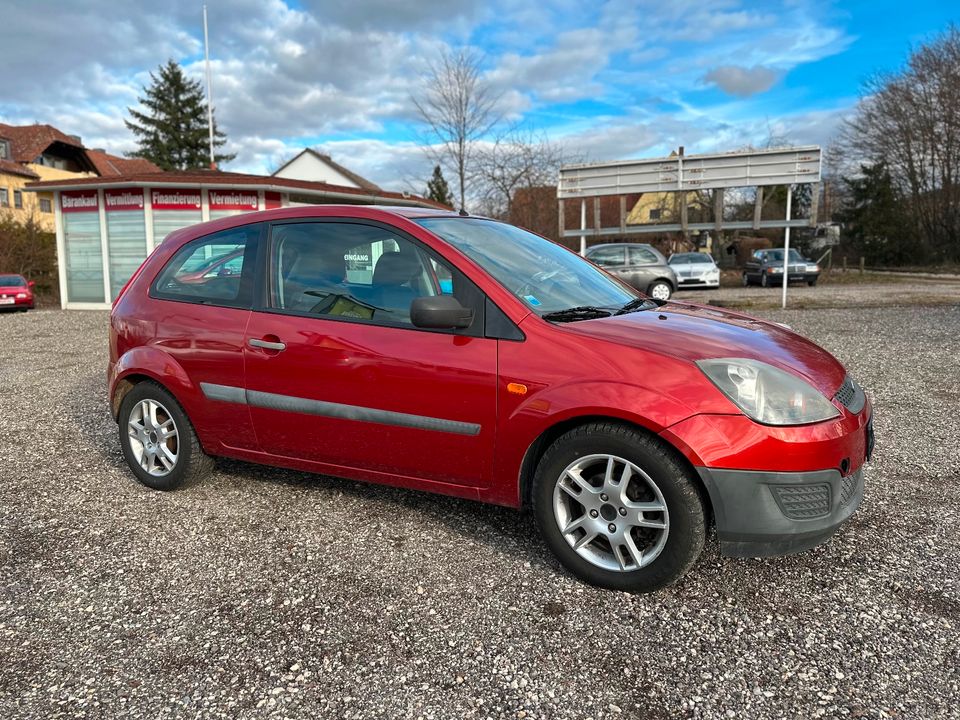 Ford Fiesta 2006 *Klima* 130.000 km in Weißenburg in Bayern