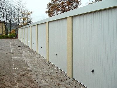 Suche eine Garage in Nachterstedt in Nachterstedt