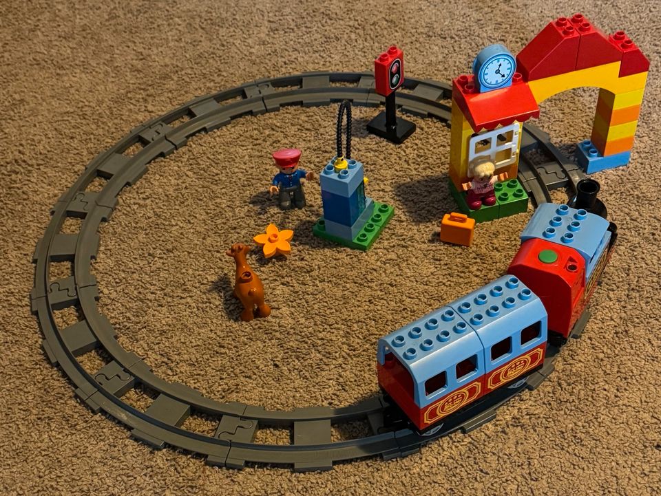 Lego Duplo Eisenbahn 10507 vollständig in Lehrte