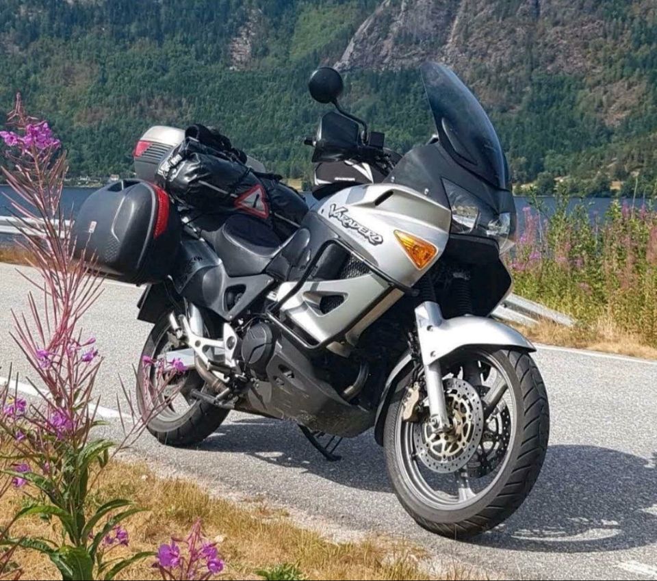 Honda Varadero XL1000 SD02 in Grasberg