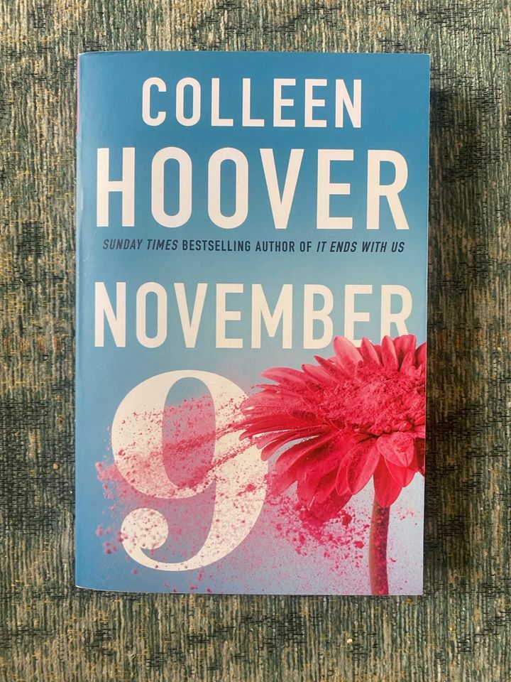 November 9 - Colleen Hoover - Englisch - einmal gelesen in Köln