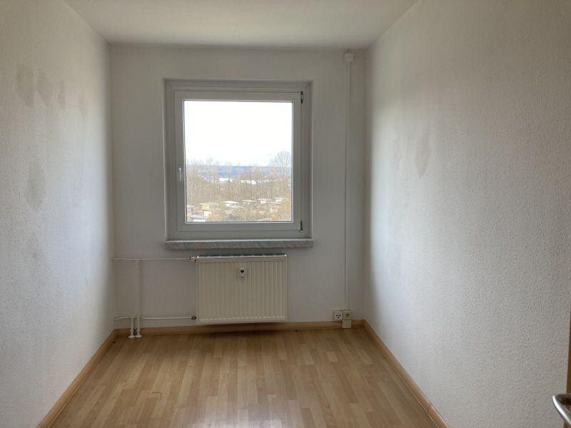 4 Zimmer Wohnung mit Balkon in Chemnitz