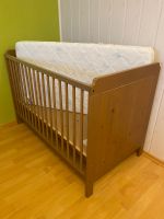 Baby /Kinderbett IKEA ca 125 x 66 x 83 cm Incl.Matraze Hessen - Grävenwiesbach Vorschau