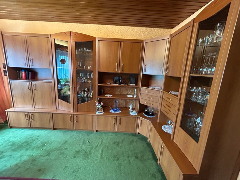 Wohnzimmer Schrank in Merchweiler