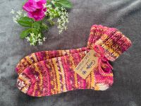 Selbstgestrickte Socken HIMBEERTRAUM - Gr. 40 - NEU! Dortmund - Syburg Vorschau