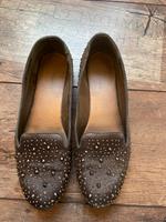 Ballerinas/Loafer, silber/grau mit Nieten, Gr. 38 Hessen - Büdingen Vorschau