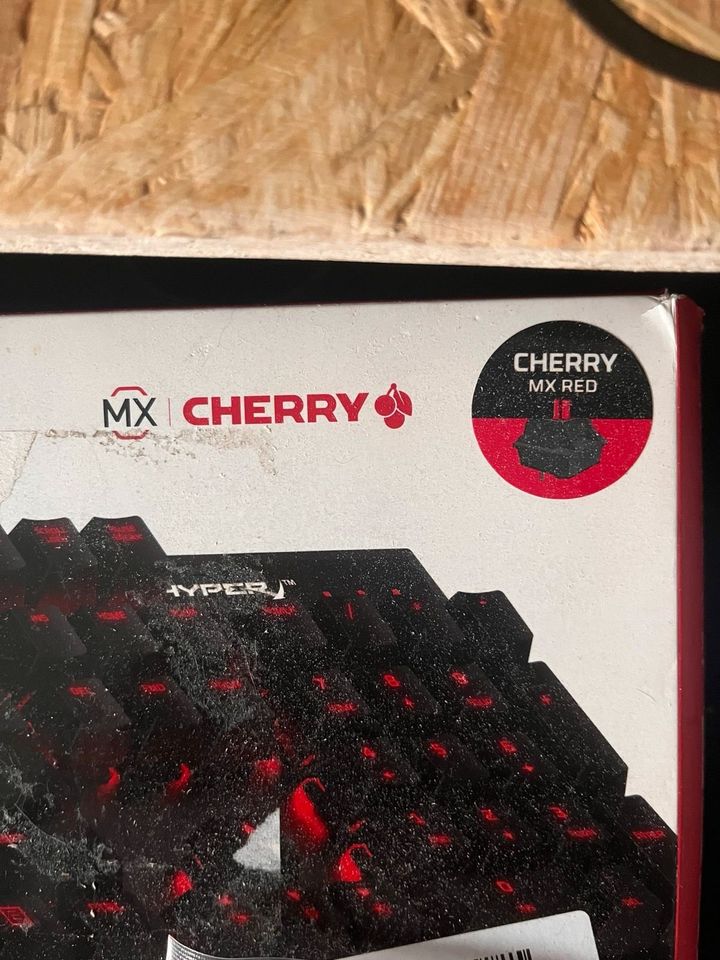 hyperx alloy fps cherry mx red switch in Auetal
