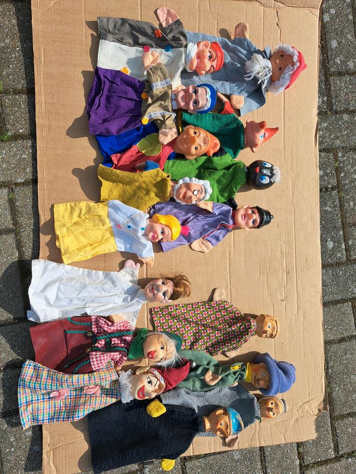 DDR Handspielpuppen in Rietschen