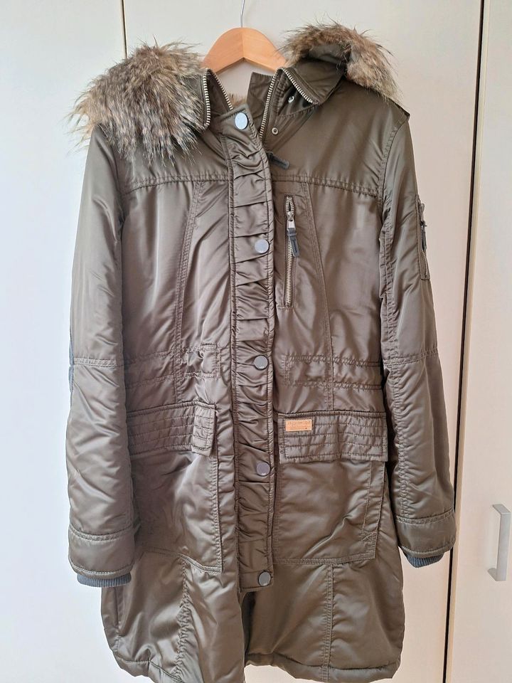 Damen  Winterjacke s.oliver  gr.M in Hermannsburg