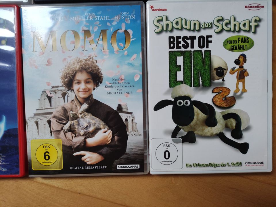 Schöne Kinder DVD'S Sonic Robin Hood Momo Kleine Hexe in Holzkirchen