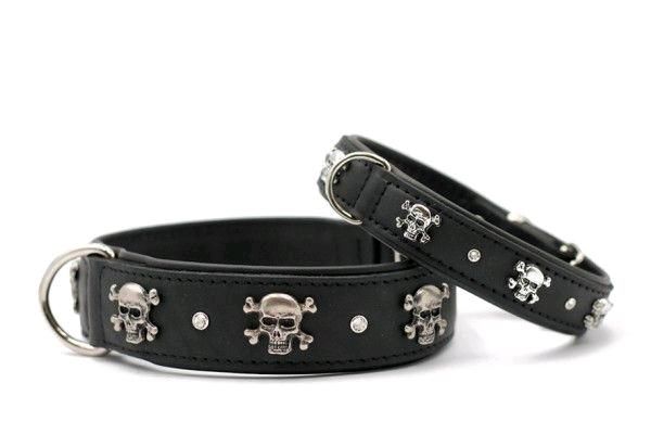 Hundehalsband Totenkopf MAUL Lederhalsband schwarz-schwarz/silber in Calden