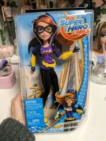 DC Superhero Girls Bat Girl NRFB OVP Barbie Hessen - Mörfelden-Walldorf Vorschau