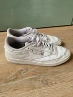 Reebok Sportschuhe Größe 37, weiß mit Gebrauchsspuren Innenstadt - Köln Altstadt Vorschau