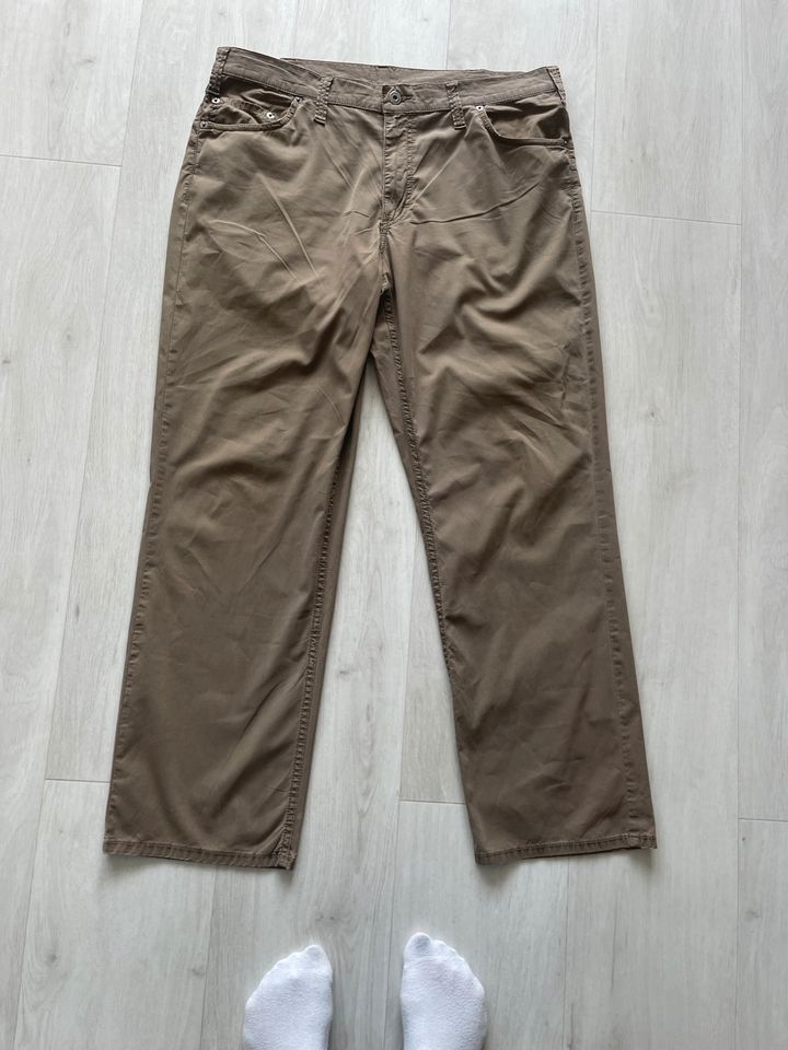 Wrangler Chino 36/32 in Moers