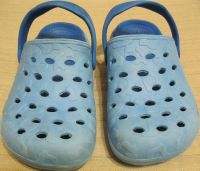 Ungefütterte Clogs in Hellblau/Azur in Größe 32/33 Aubing-Lochhausen-Langwied - Aubing Vorschau