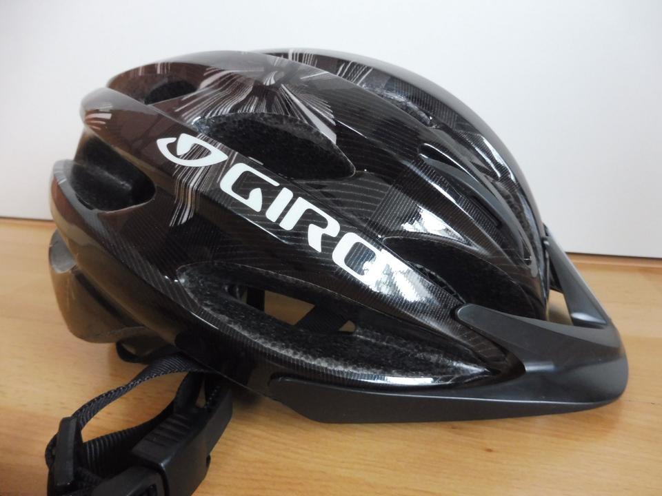 Fahrradhelm schwarz GIRO REVEL G388 54 61 cm in Berlin Pankow Fahrrad Zubehor gebraucht kaufen kleinanzeigen