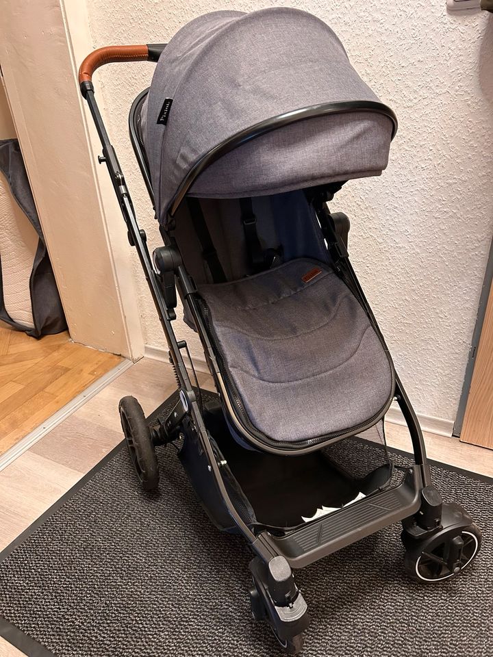 Pixini Kinderwagen 3 in 1 in Essen