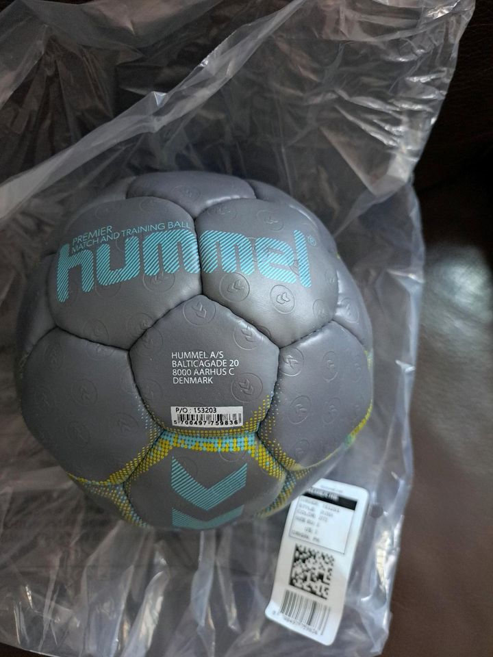 Jugendhandball, Damenhandball, Erima, Hummel, Vranjes Size 2 in Mönchengladbach