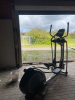 Crosstrainer (SportsArt Fitness E825) Sachsen - Langenbernsdorf Vorschau