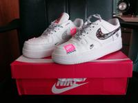 NIKE AIR SPORTSCHUHE WEISS NEUWERTIG Gr.38 Niedersachsen - Uelzen Vorschau