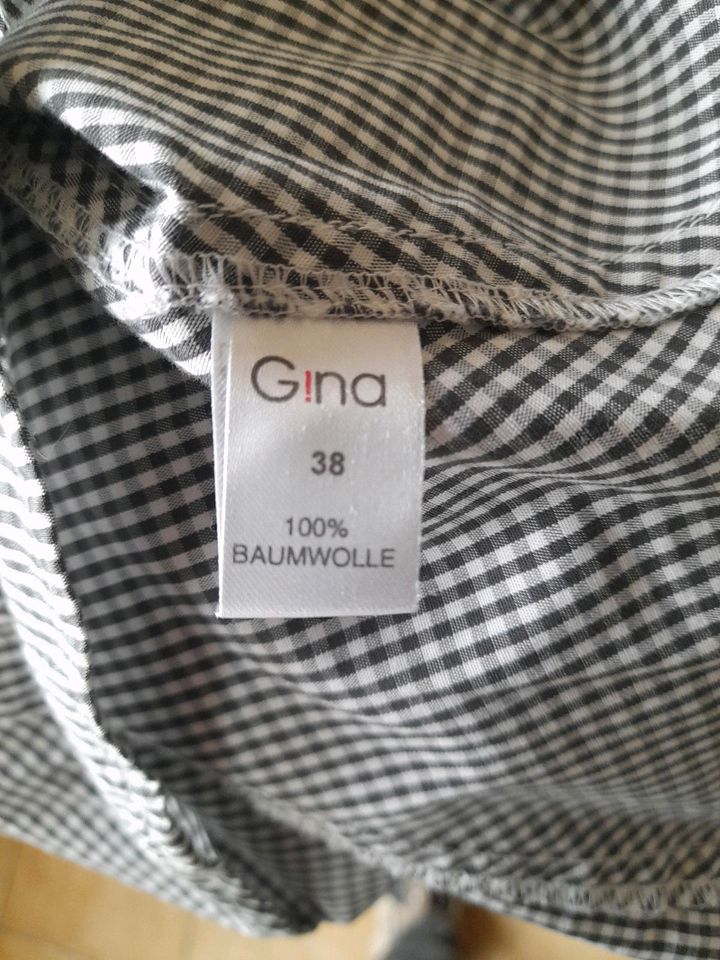 2x H&M Karobluse , 1x Bluse v. Gina, neuwertig in Sinzig