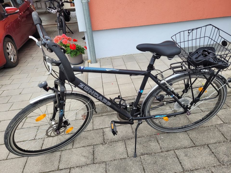 Herren Rad zündapp 28 Zoll mit Schmetterlinglenker in Pocking