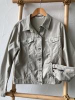 NEU Nile atelier Jacke Gr.M ausgefallen beige Jeansjackenstyle Nordrhein-Westfalen - Netphen Vorschau