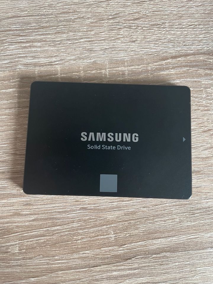 Samsung SSD 850 EVO 250GB in Dresden