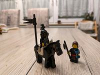 Lego, schwarzer Ritter, Knappe, Pferd, Ausrüstung, alt Nordrhein-Westfalen - Detmold Vorschau
