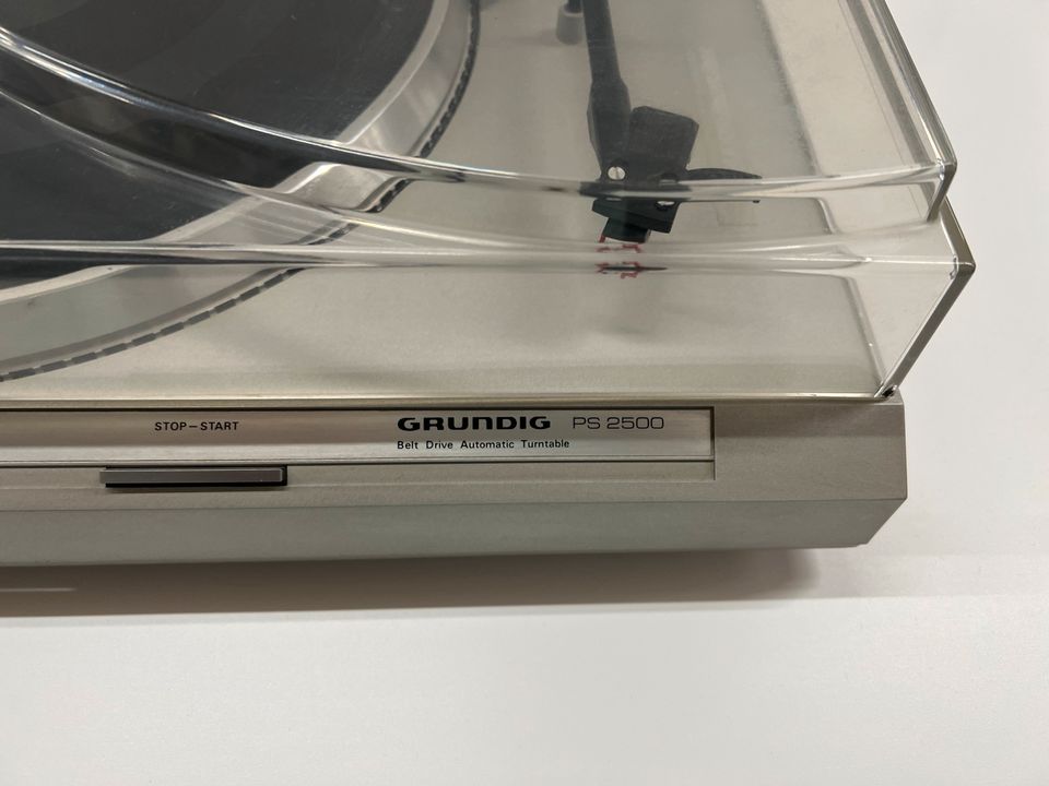 Hi-Fi**Plattenspieler*** GRUNDIG PS 2500*** VOLLAUTOMAT in Hof (Saale)