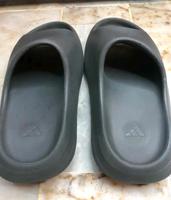 Yeezy slides Obergiesing-Fasangarten - Obergiesing Vorschau