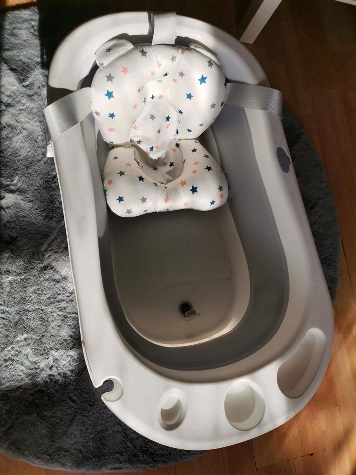 Baby badewanne klappbar in Sankt Augustin