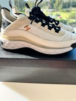 CHANEL Sneaker 39,5 100% Orginal Nordrhein-Westfalen - Siegen Vorschau