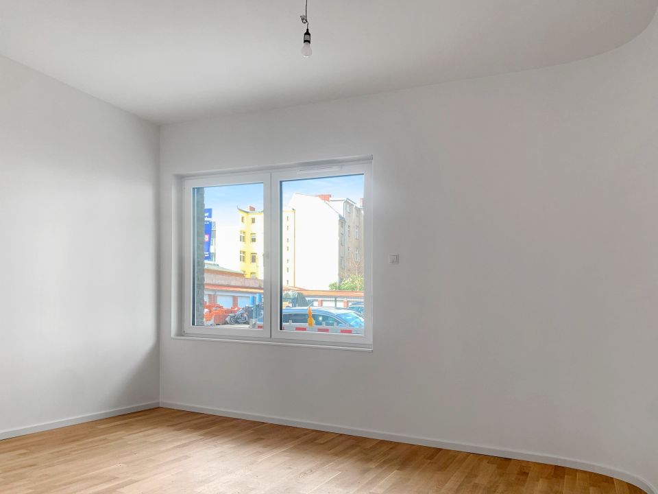 TRAUMHAFTER ERSTBEZUG - Neubau-Wohnung mit 3 Zimmern, sonniger Terrasse und Garten in Berlin