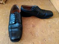 Elegante Herrenlederschuhe in Schwarz – Größe 43 Niedersachsen - Lüneburg Vorschau