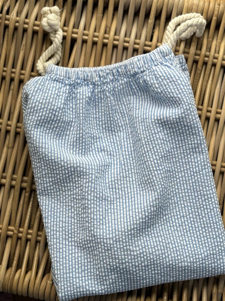 H&M Kleid blau weiß gestreift Größe 140/9-10 Jahre in Eutin