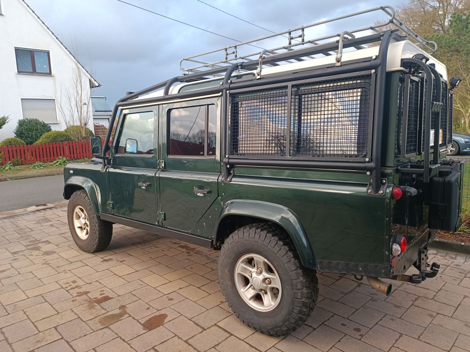 Land Rover Defender 110 Td5 in Bielefeld