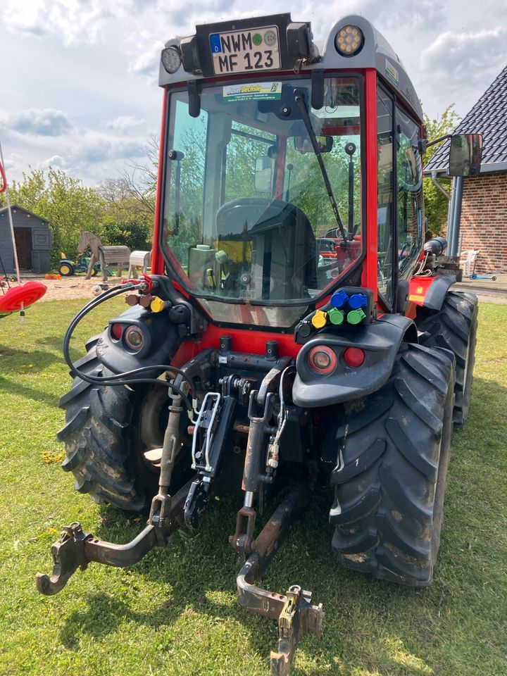 Antonio Carraro Traktor SRH 9800 Infinity Klima in Grevesmuehlen